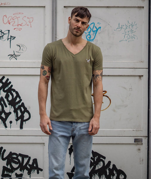 Classic Grand V-Neck